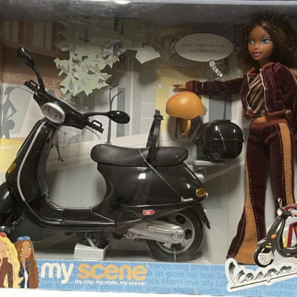Mattel Barbie Vespa 2003 Collectible Set retired with Madison doll